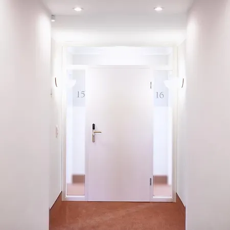 Hotel Alter Wirt Hallbergmoos